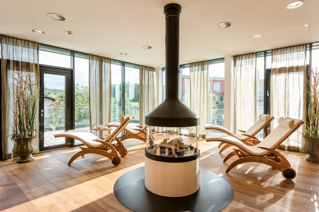 Villa Vitalis Medical Health Resort Aspach im Innkreis Exteriör bild