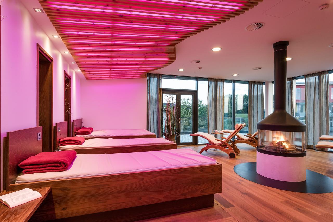 Villa Vitalis Medical Health Resort Aspach im Innkreis Exteriör bild